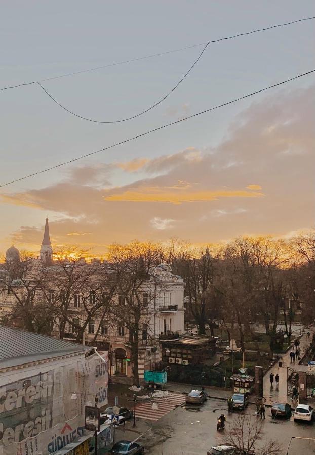City Garden Apartments Є Інтернет Без Світла Odessa Eksteriør bilde